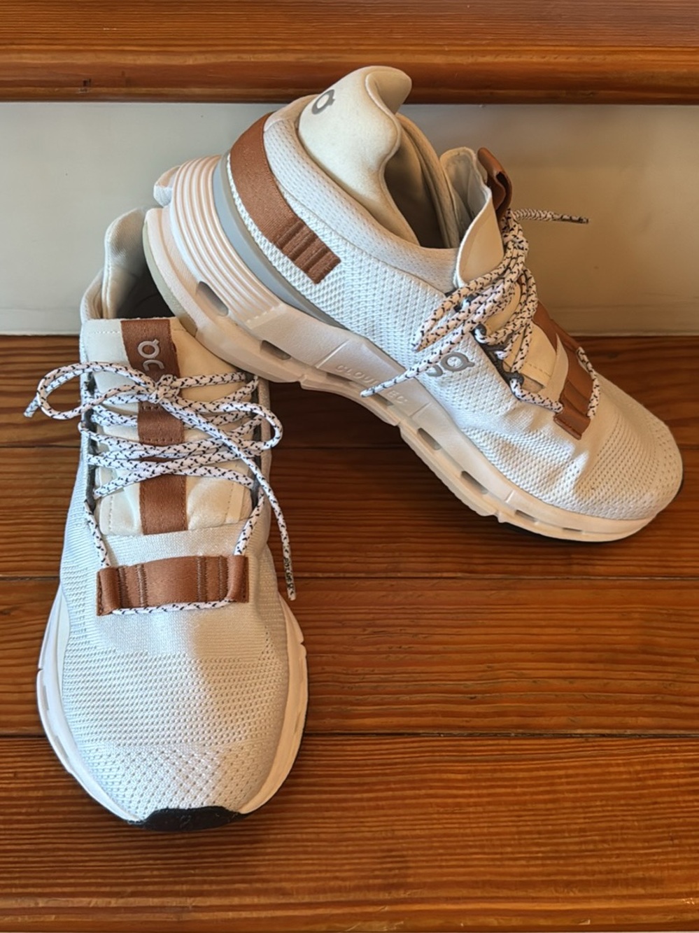 On Running Women’s Athletic Sneakers in White and Tan